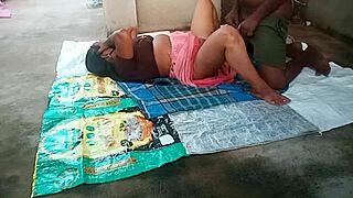 Desi Aunty Fucks Young Boy