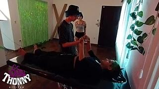 Hey, check out this milf masseuse's foot fetish session behind the scenes.