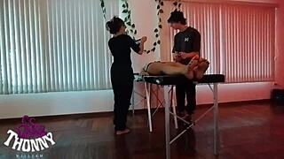 Hey, check out this milf masseuse's foot fetish session behind the scenes.