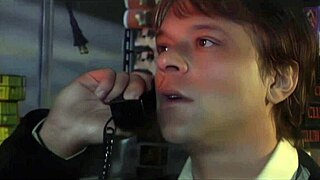 Duże cycki Giny Ryder odbijają się dziko w kowbojce, prowadząc do intensywnego facialu.