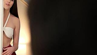 Lesbian stepsisters Fiona Frost and Beca Barbie scissoring 😘.