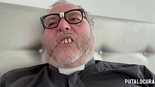 lia ponce feels the intense punishment and fucking from father damian in cosplay