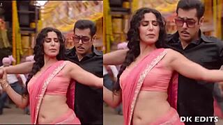 Katrina kaif boob shaking slow motions!