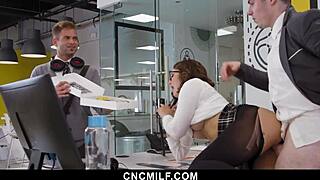 i got a inside glimpse from the freeuse office where everyone fucks while working - cncmilf