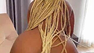 의붓여동생 내기 져서 오빠 자지 박아대