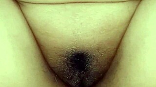 Big pussy Latina, what do you want to do?