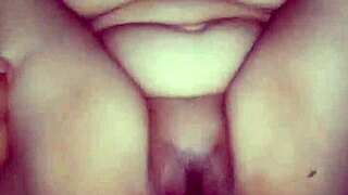 sexo duro a hermosa milf latina de tetas enormes