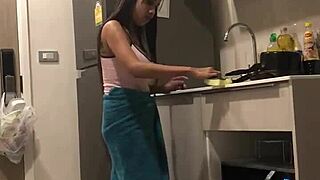 i can’t get enough of those big thai boobs, so sexy to touch!