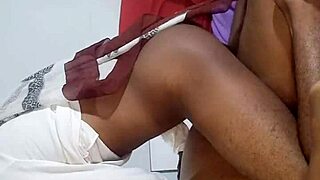 Lil Pudding Bowls Enjoys A Relaxing Group Session