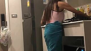 i can’t get enough of those big thai boobs, so sexy to touch!