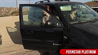 tend my bushy garden, samantha rone, outside with mindi mink