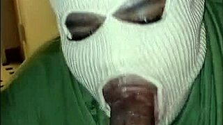 Masked Girl Gives Super Sloppy Deep Throat Blowjob With Spitting And Gagging