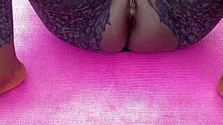 WATCH Her FLASH That WET PUSSY During Workout!