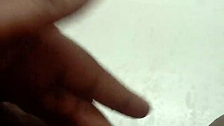 colombian schoolgirl accepts 20 dollar massage session 😊