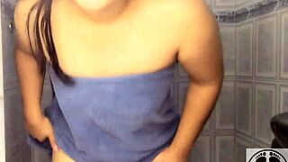 Shower Masturbation Soap Dildo BJ Dildo Fuck Pissing Squirt!