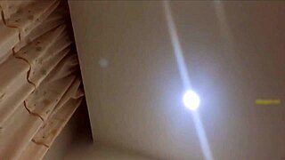 Chinese Amateur Couple's Intense Homemade Blowjob and Quick Thrusts.