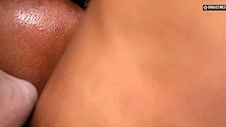 desi yoga teacher fucked by lady gang outdoor?