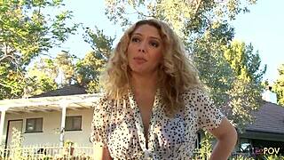 Small 18+ titty blonde lesbian savors mature pussy eating session