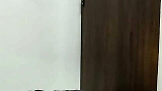 Watch this MILF stepmom ride that dildo with her juicy ass!