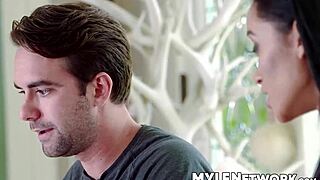 Gia Vendetti's Affair: Homewrecker Seduction At Door