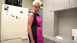 Naked milf delivers intriguing handjob