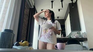 SEXY FIT BRUNETTE DOES HOUSEWORK WITHOUT PANTIES