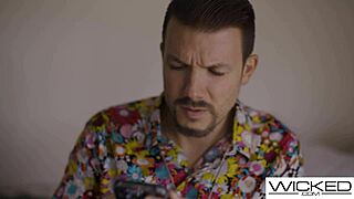 Hot Nerdy Girlfriend With Big Tits Gets Fucked Hard