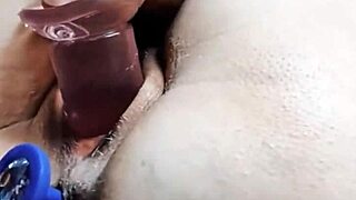 i'm doin double masturbaation and doggy style sex