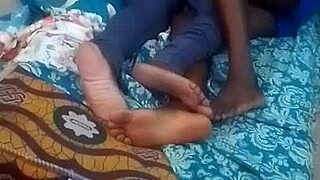 핸드폰 충전하러 왔는데 바로 섹스 해버림