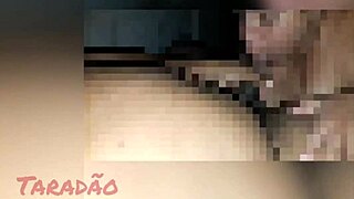 Leite no rabo da puta