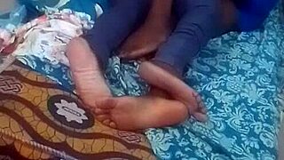 핸드폰 충전하러 왔는데 바로 섹스 해버림