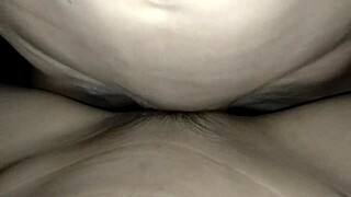 damn, pushing into this couple felt so soft and sticky!