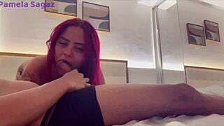 Novinha Peituda Arrebentada de Quatro Sofre na Rola do Cliente