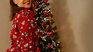 my hot stepmom fucks under christmas tree for pov creampie
