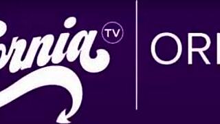 anal queen caught with lesbian friend