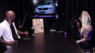 Julia Fontanelli in Prison Saddle Special