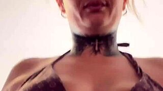 Gym Workout Gets Wild As Wet Pussy Juices Drip Down Legs!