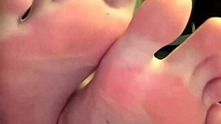 She sent this video of her teen fetish exploration.