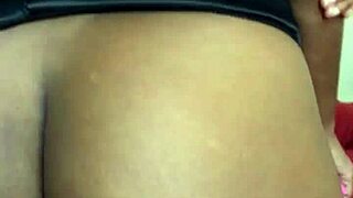 Ebony Milf Plays Vibrator Then Pees