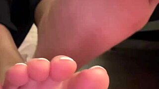 She sent this video of her teen fetish exploration.