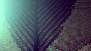 i love elza kom's nylon tights fetish in the bedroom