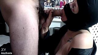 she sucks her stepbrother's 20 cm monster cock in pov