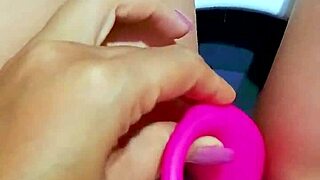 Pretty girl fingering in office 😍