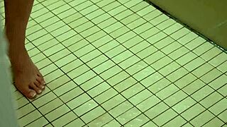 Shalina Licks Feet Before Raul Gives Her Rough Anal Pounding