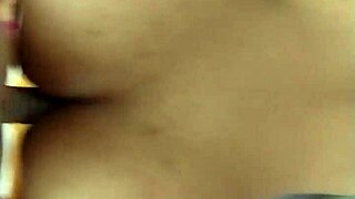 Trans individual in crossdressing participates in narrative culiando story.