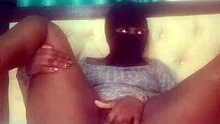 i'm angela with bouncy booty and tight pussy