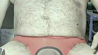 Ezsosa shares bedroom flashing update with curvy exhibitionist style