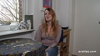 ersties sexy babe gets off watching hot site scene