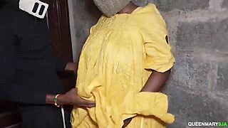 The Lagos landlady gets fucked inspecting her farm