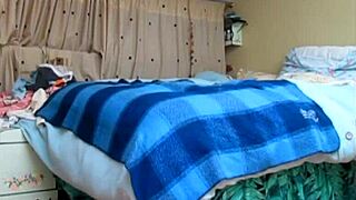 chatting about my black pantyhose and a nice ass workout